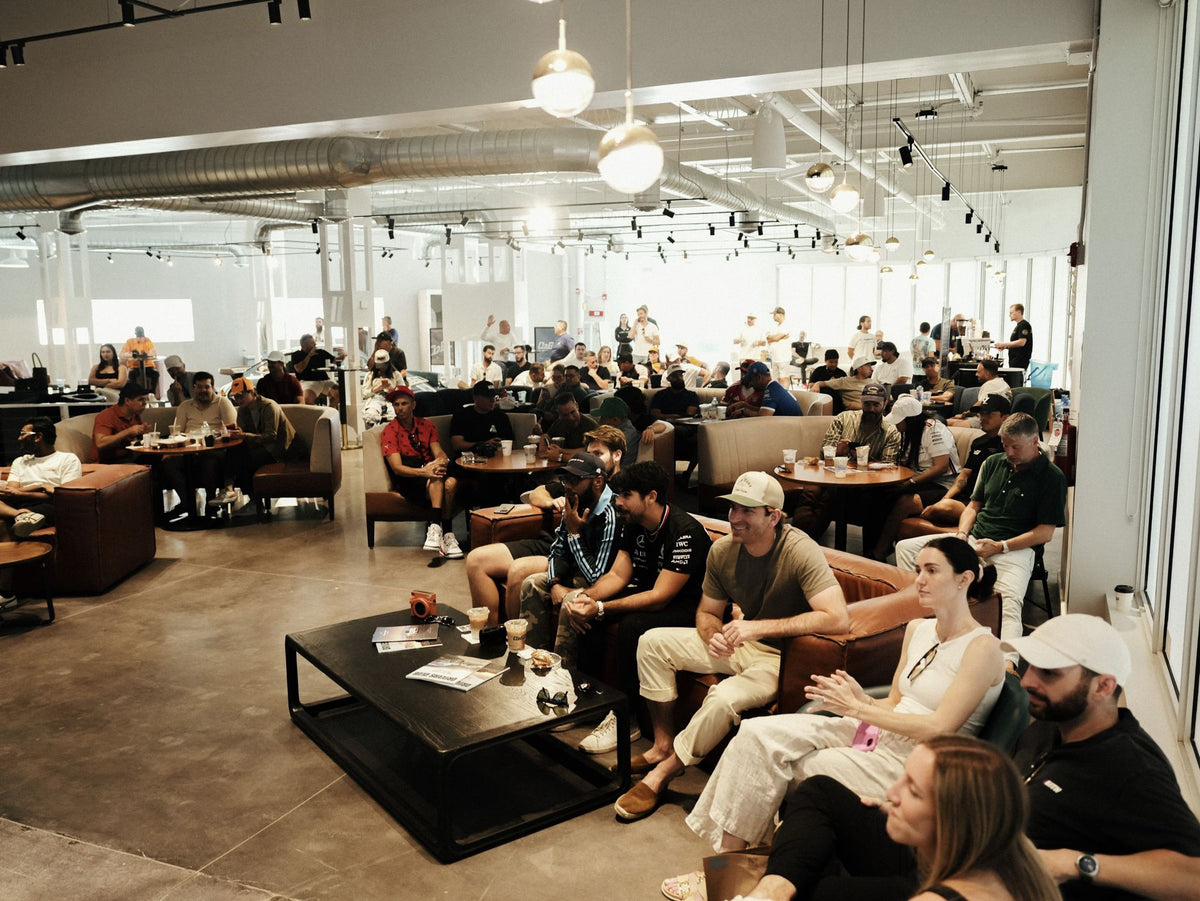 A full room at a Vintage Vices gathering